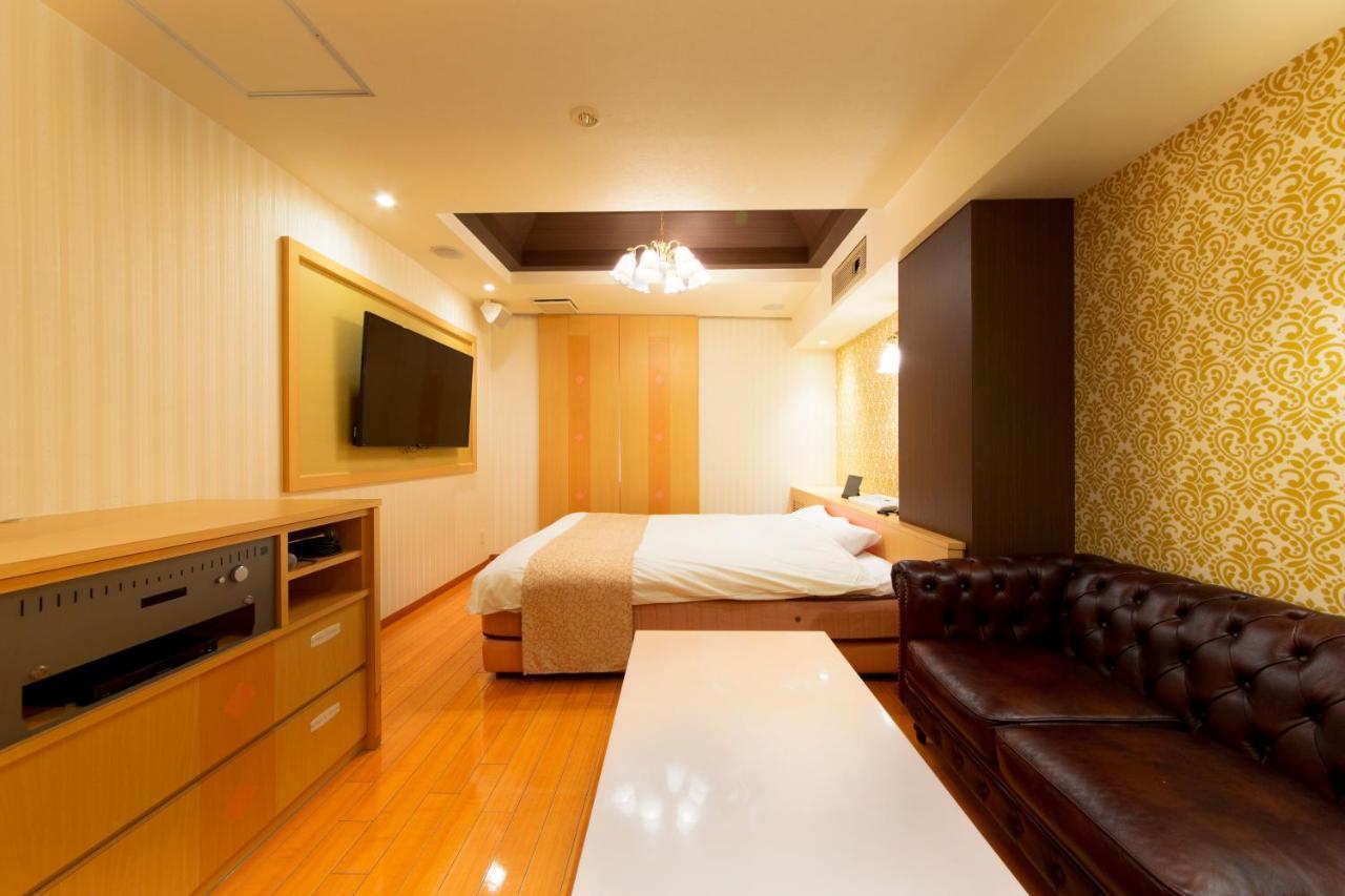 Hotel Luna Sakuranomiya  Osaka Bagian luar foto